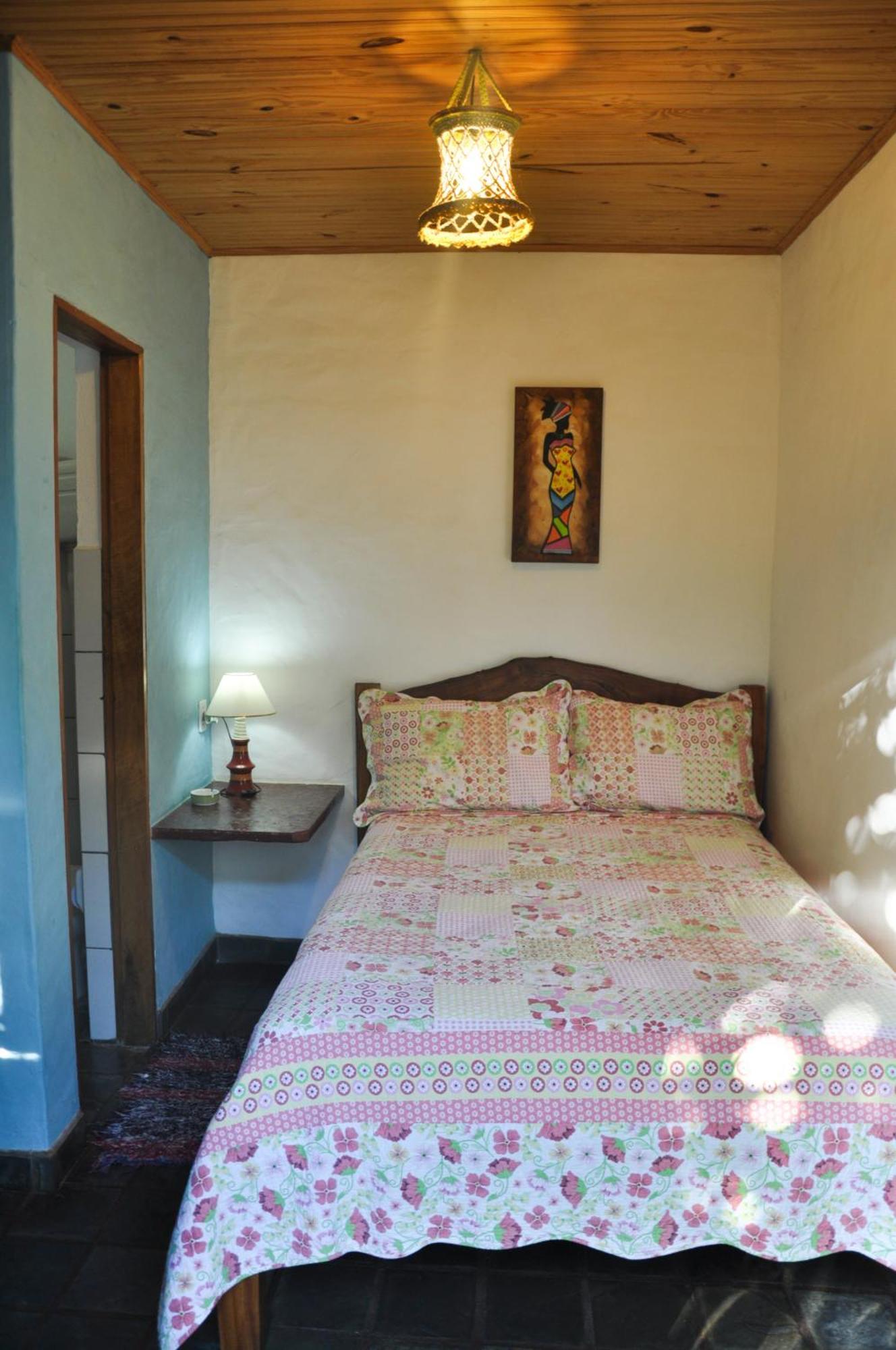 Pousada E Hostel Pe No Mato Валі-ду-Капан Номер фото
