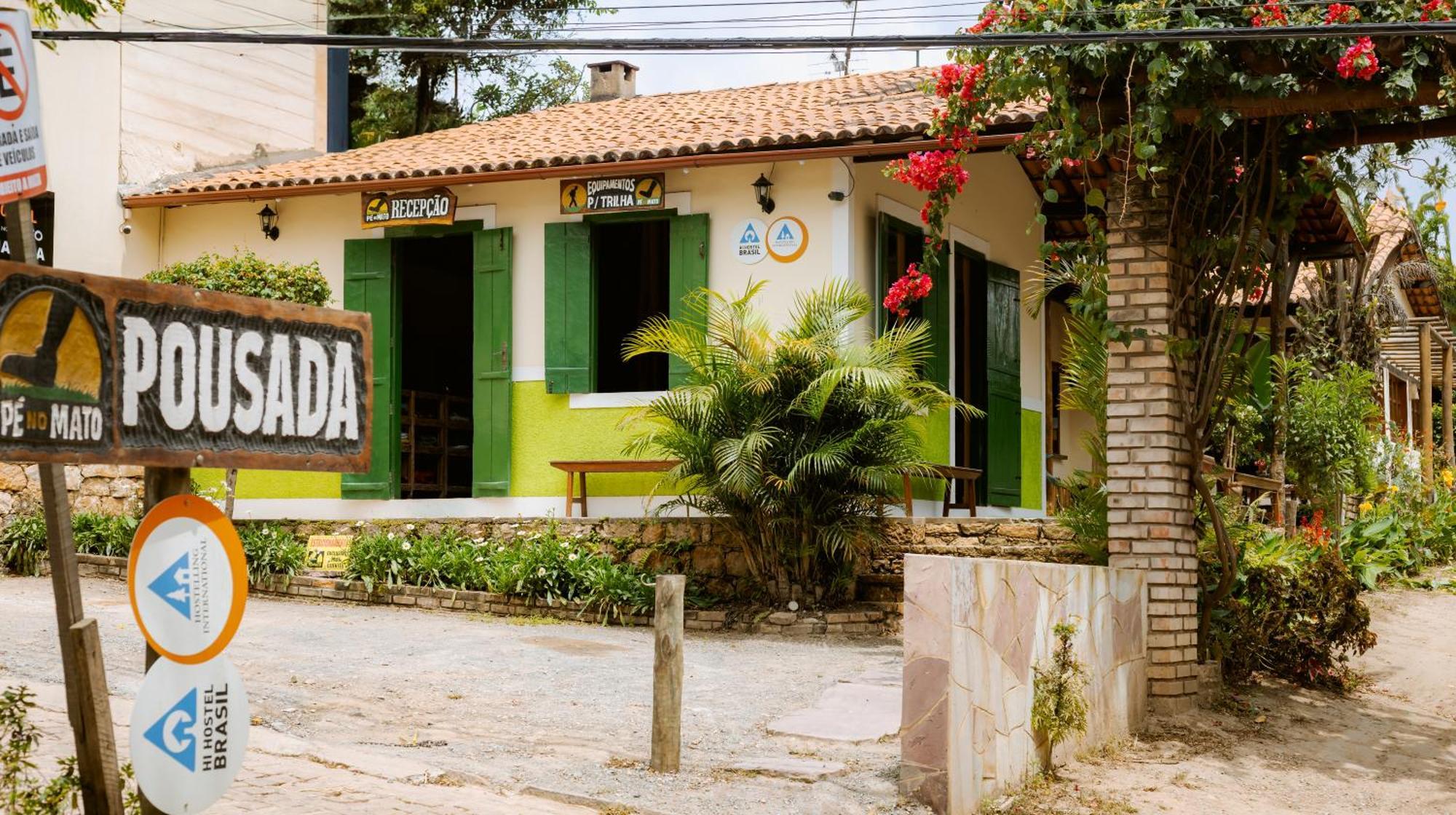 Pousada E Hostel Pe No Mato Валі-ду-Капан Екстер'єр фото